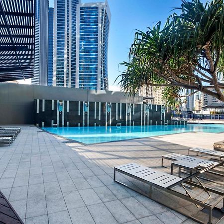 3 Bedroom Retail Precinct Apartment At Circle On Cavill - Low Floor - Self Contained & Privately Managed Gold Coast Dış mekan fotoğraf